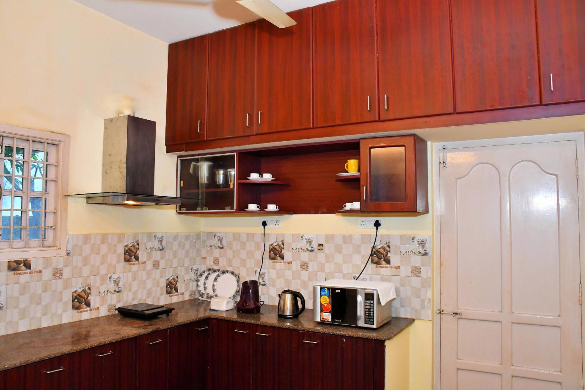 Revive Inn Pondy - Rooms & Villa Pondicherry Exterior photo