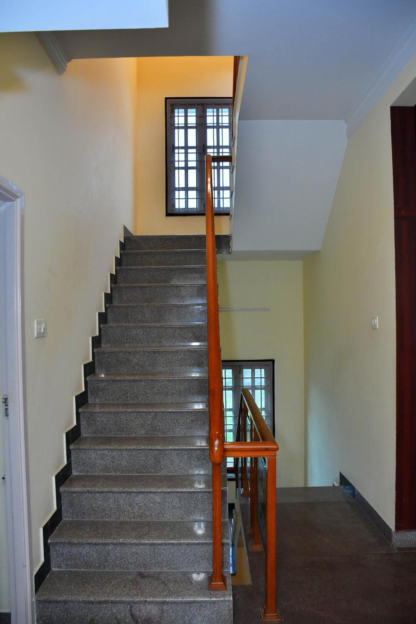 Revive Inn Pondy - Rooms & Villa Pondicherry Exterior photo