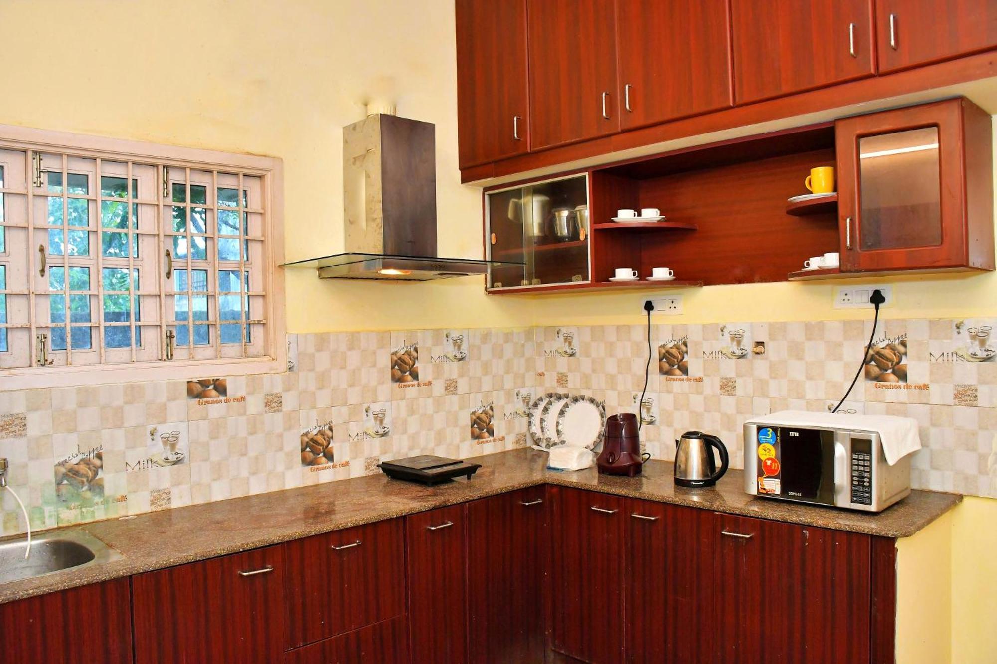 Revive Inn Pondy - Rooms & Villa Pondicherry Exterior photo
