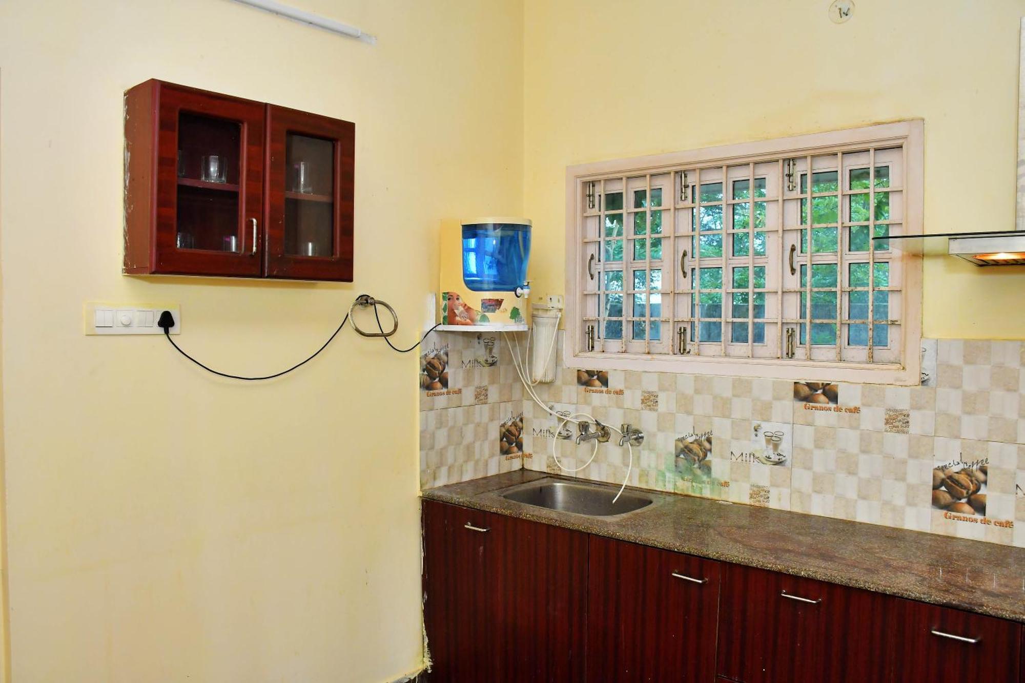 Revive Inn Pondy - Rooms & Villa Pondicherry Exterior photo