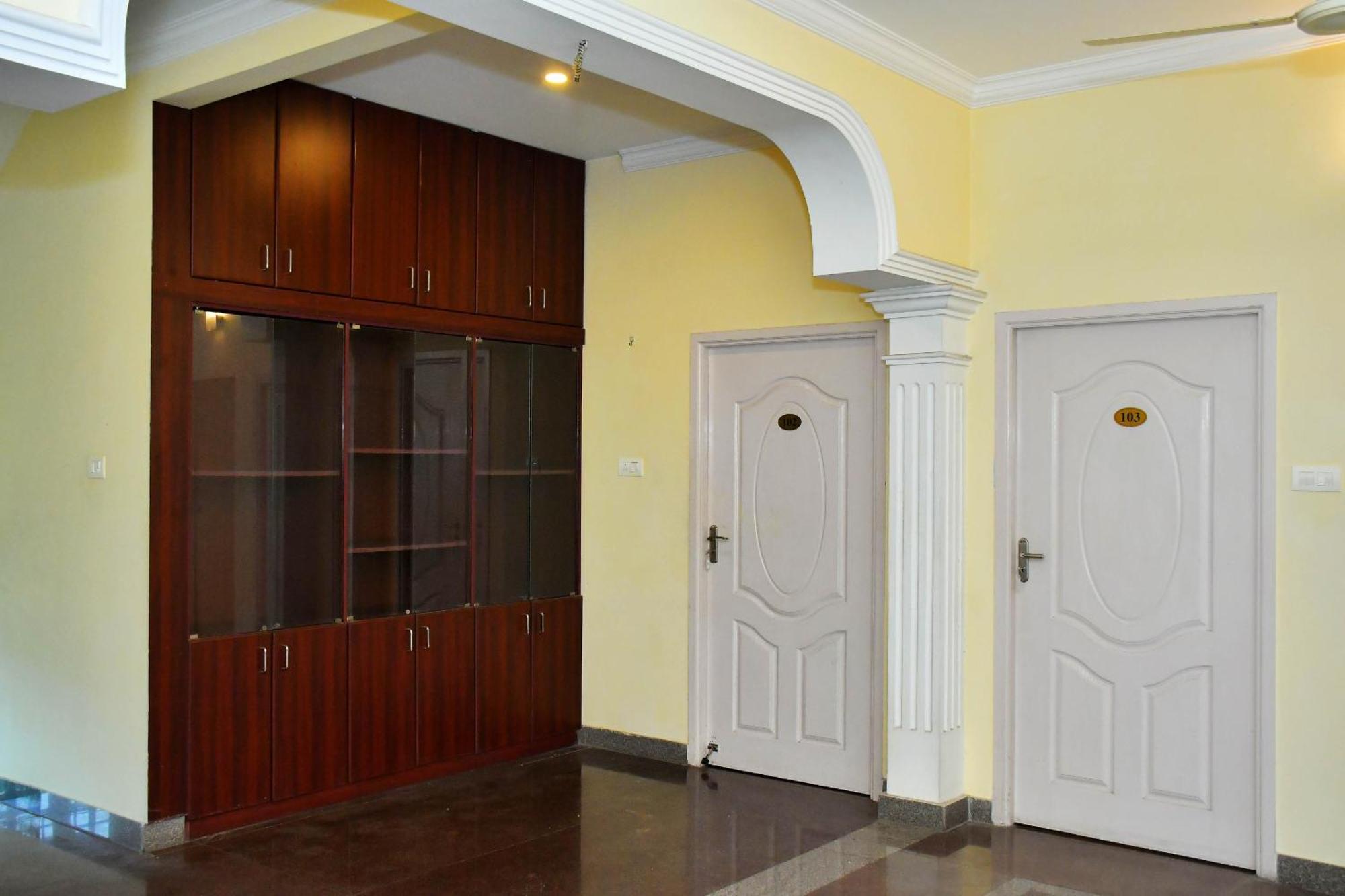 Revive Inn Pondy - Rooms & Villa Pondicherry Exterior photo