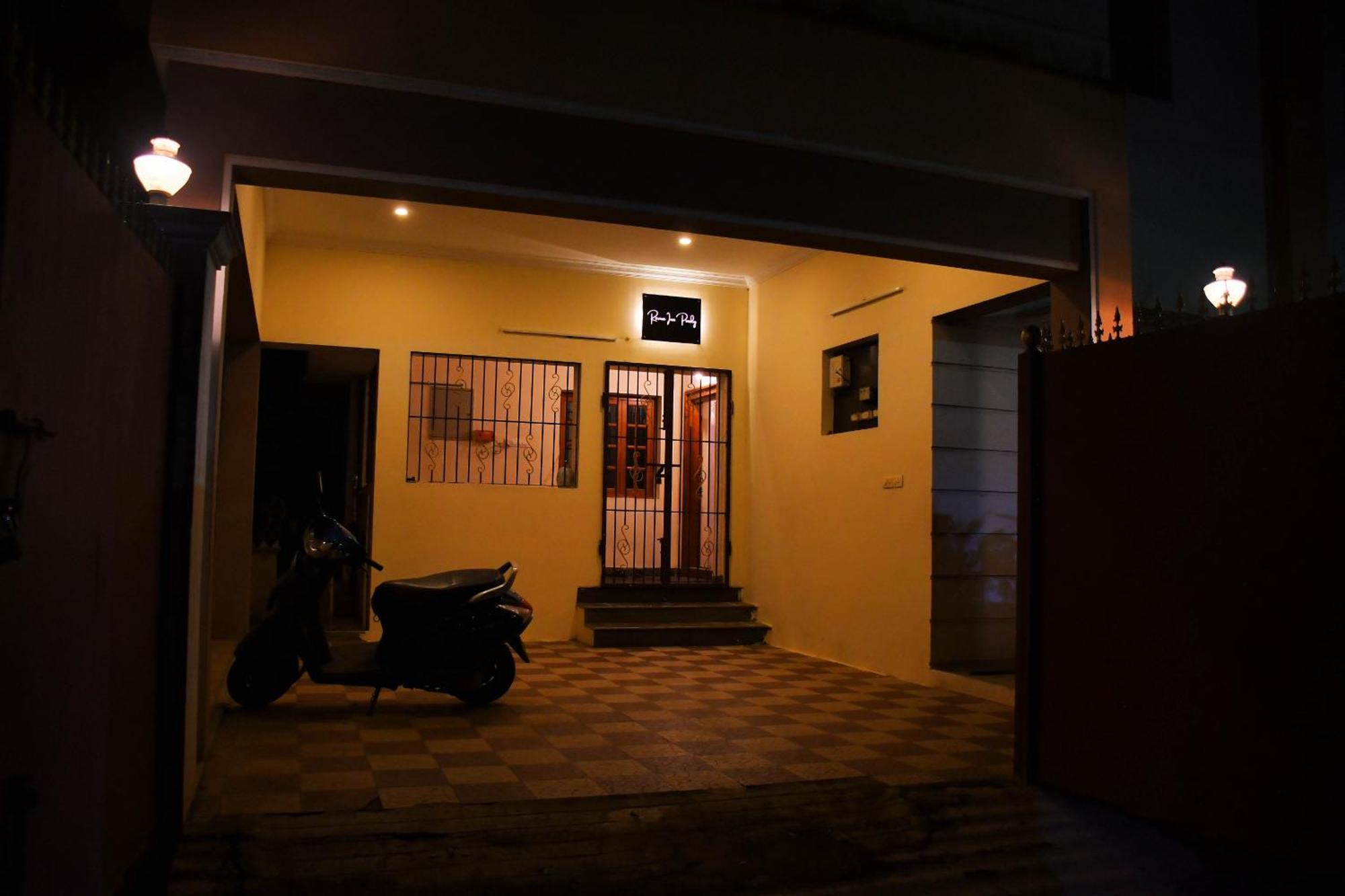 Revive Inn Pondy - Rooms & Villa Pondicherry Exterior photo