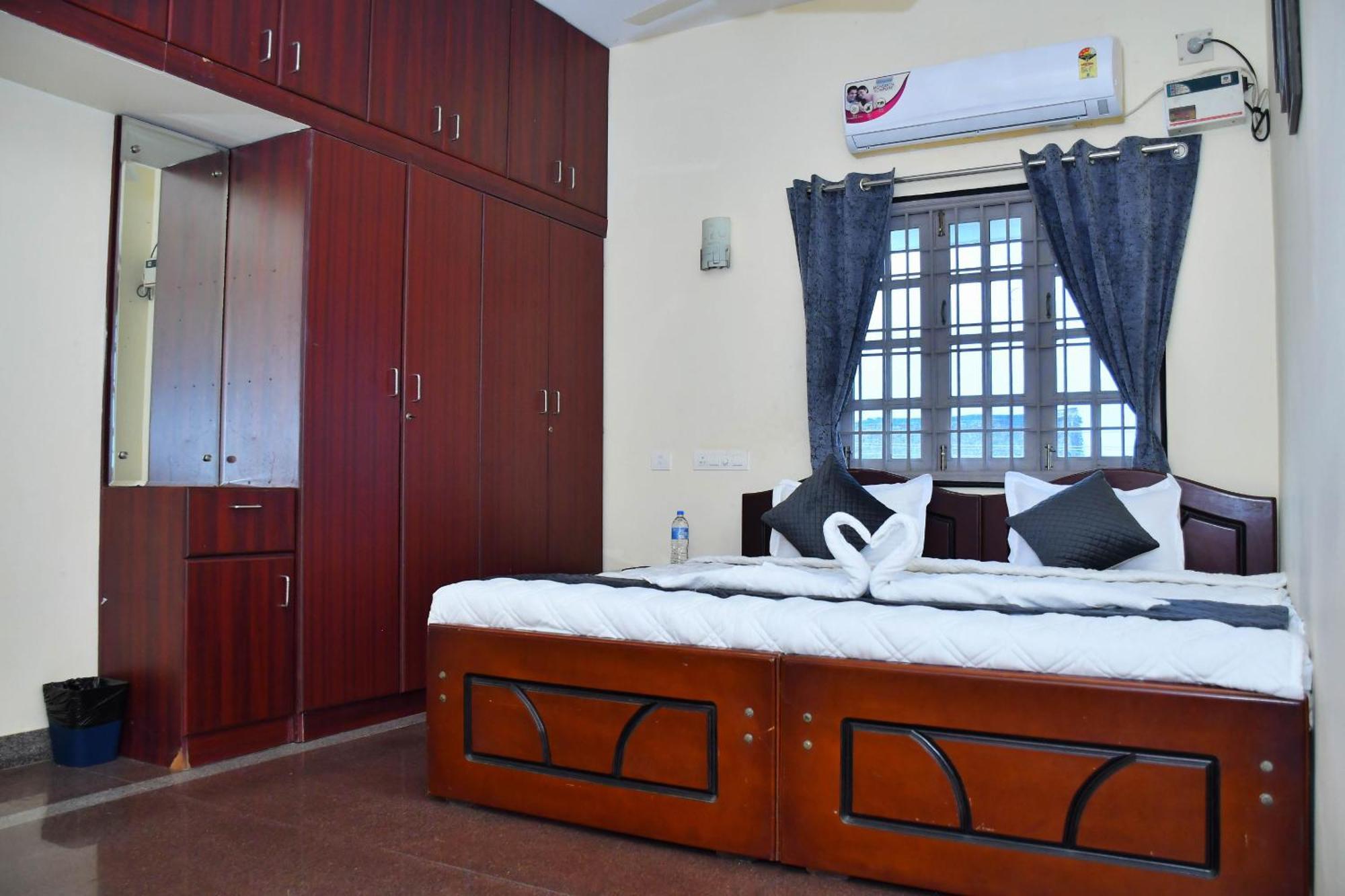 Revive Inn Pondy - Rooms & Villa Pondicherry Exterior photo