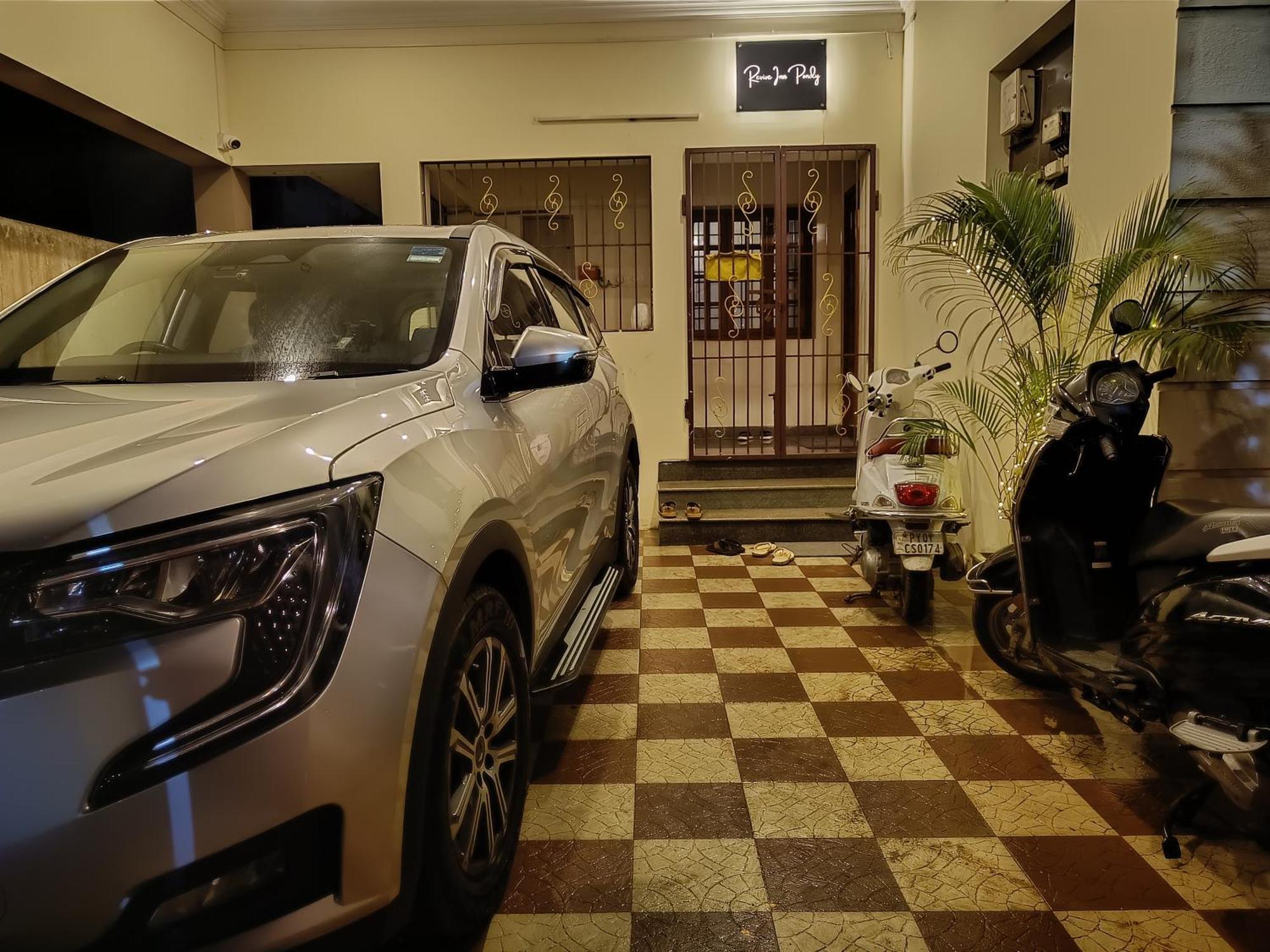 Revive Inn Pondy - Rooms & Villa Pondicherry Exterior photo